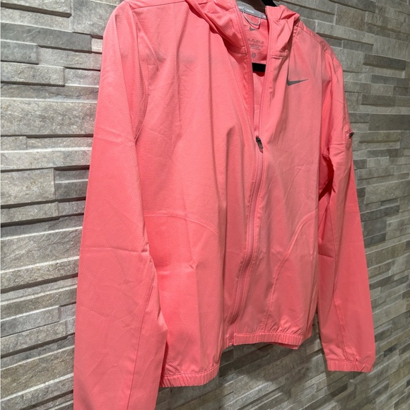 Nike Women's Impossibly Light Hooded Running Jacket DH1990-612 Size Xs - Picture 4 of 13